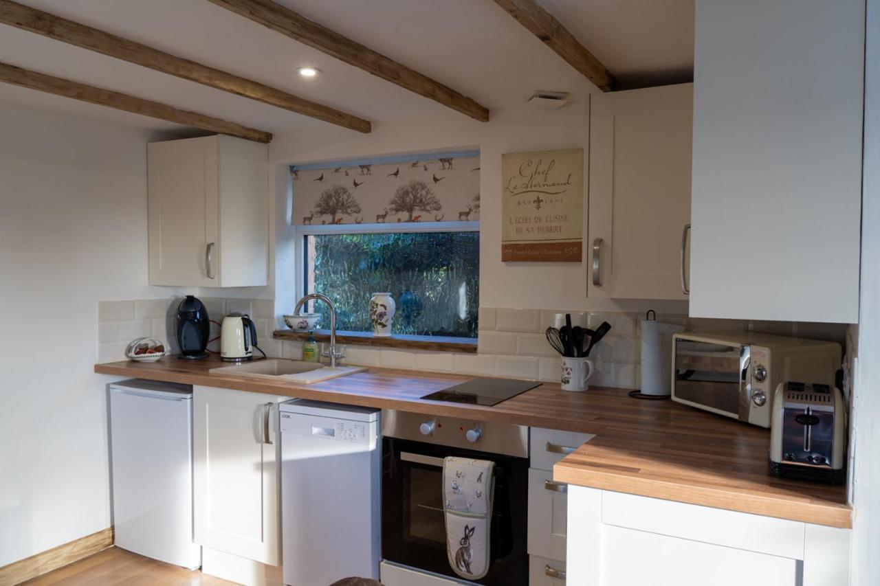 Rose Hideaway - Forest Of Dean Cosy Cabin Retreat Yorkley Exteriér fotografie